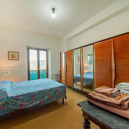 Solar Apartment: Seaside Proximity Apartment *
